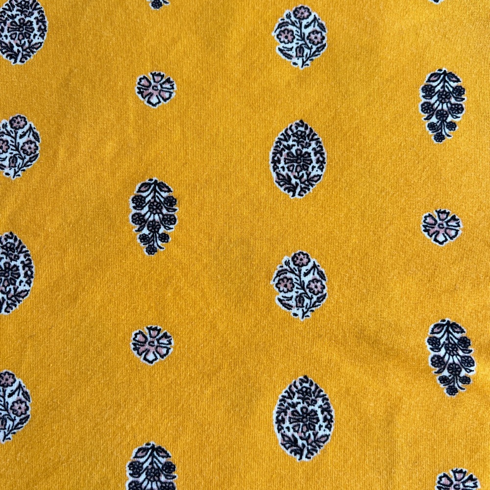 Ann Taylor Factory Yellow and Black Printed Short Sleeve Top - Picture 10 of 10